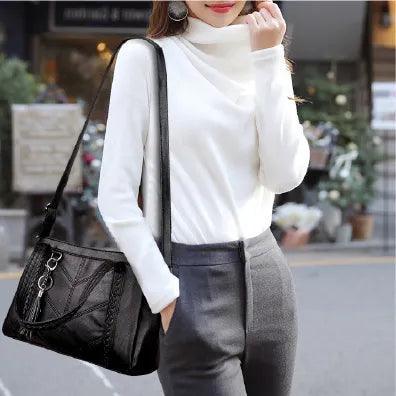 Bolsa Feminina em Couro Legítimo - Gina - LuxoCouer