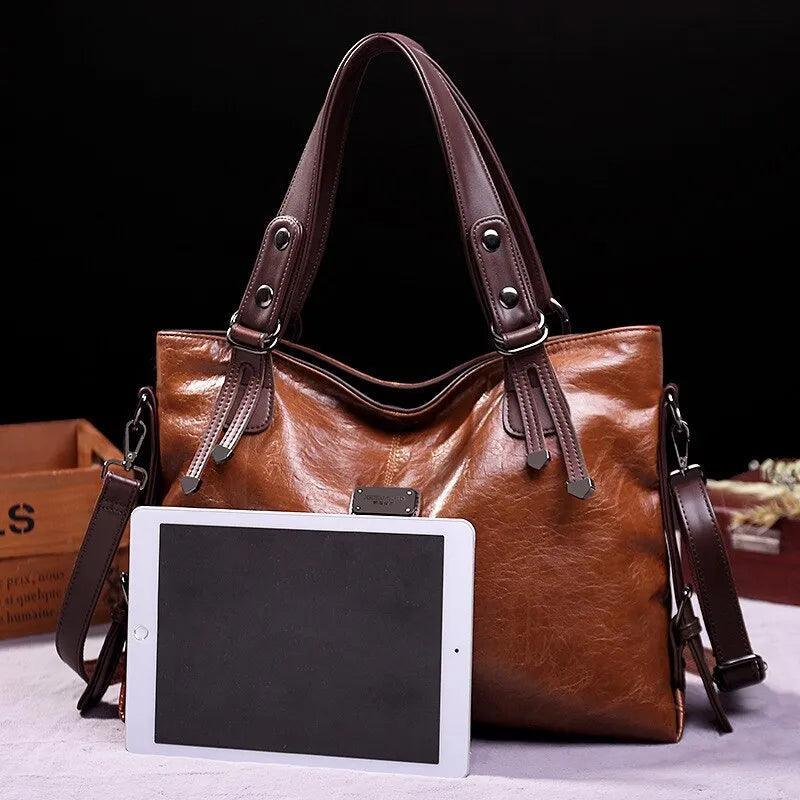 Bolsa Feminina em Couro Legítimo - Olivia - LuxoCouer
