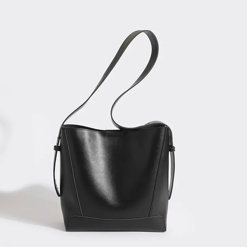 Bolsa Tiracolo em Couro Legítimo - Avery