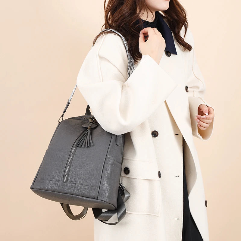 Mochila Feminina em Couro Legítimo - Aeris