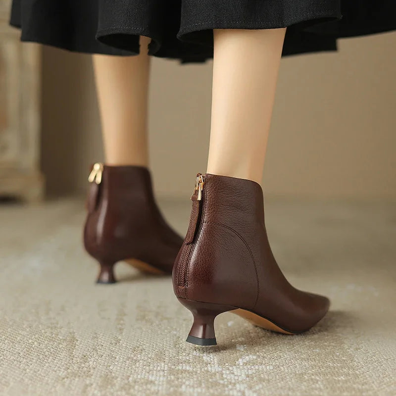 Bota Cano Baixo Adrissia