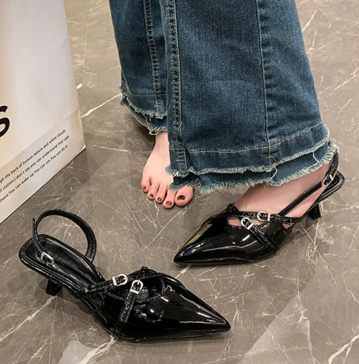 Scarpin Slingback Valentina Black