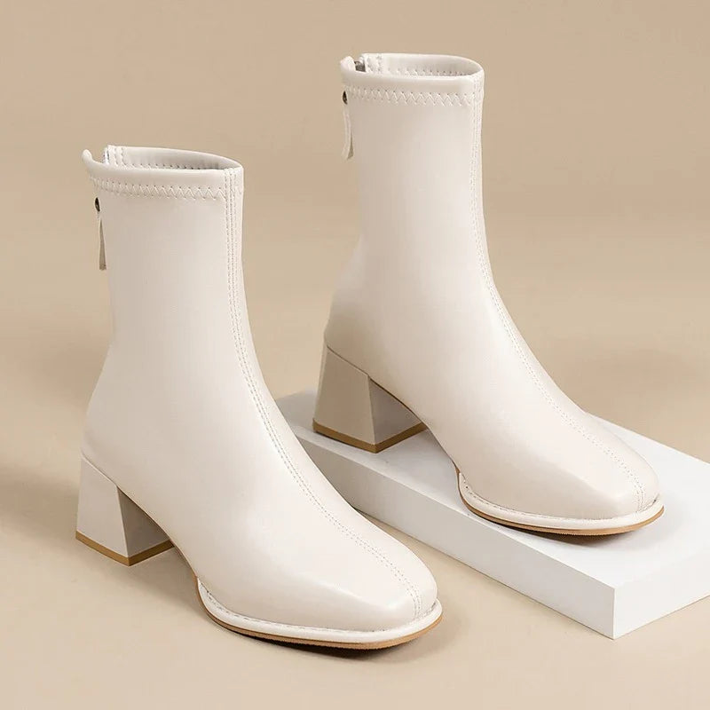 Bota Cano Médio Lissandra