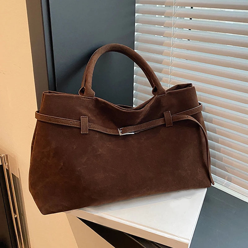 Bolsa Feminina Tote em Camurça - Esmé