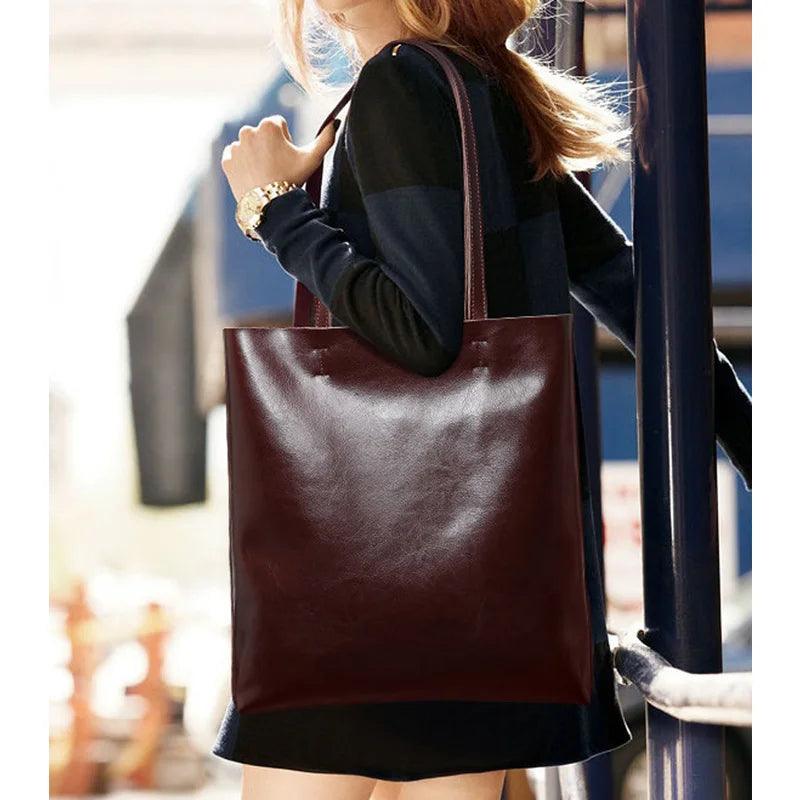 Bolsa em Couro Legítimo - Oli