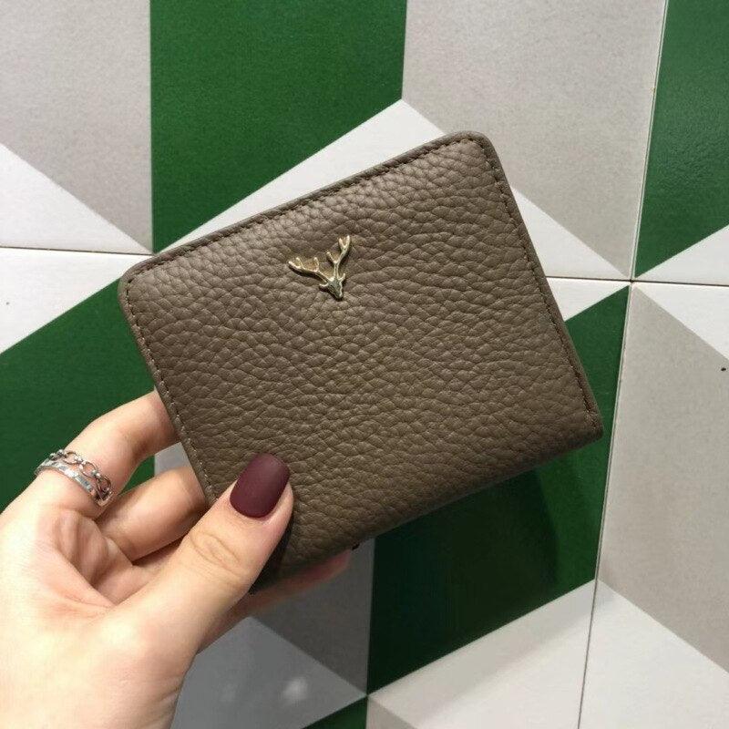 Carteira Feminina Compacta em Couro Legítimo Roseli - LuxoCouer