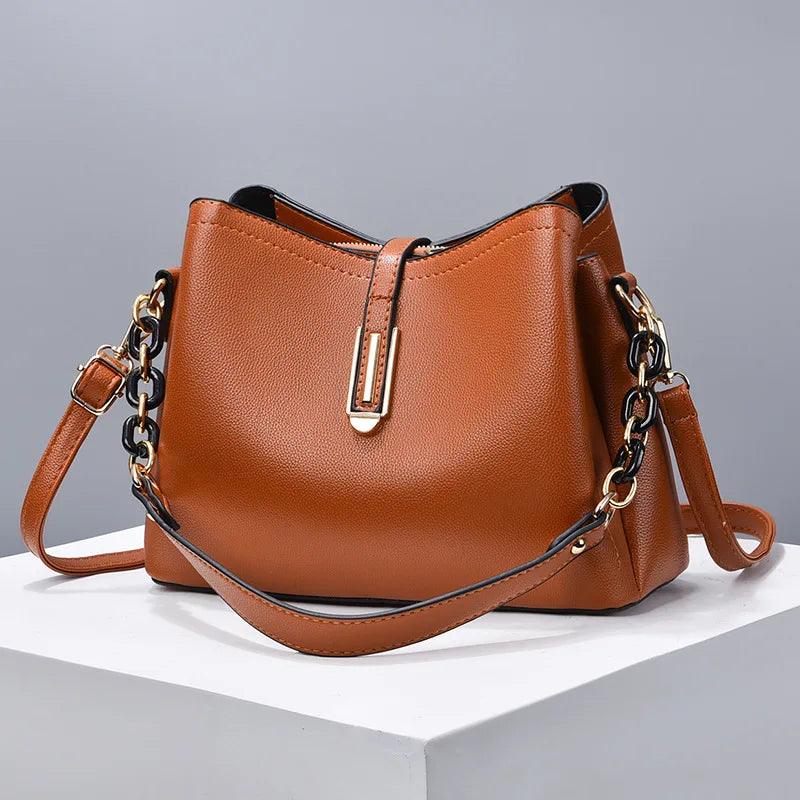 Bolsa em Couro Legítimo - Brail