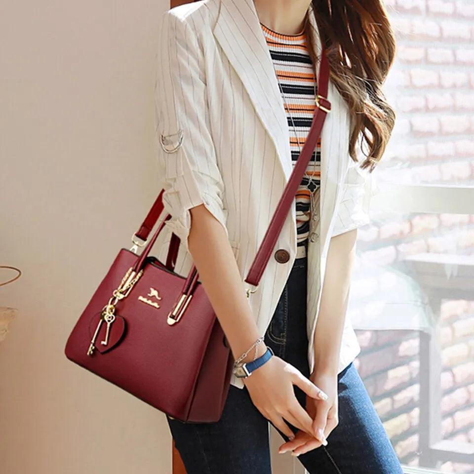 Bolsa Feminina em Couro Legítimo - Viour - LuxoCouer