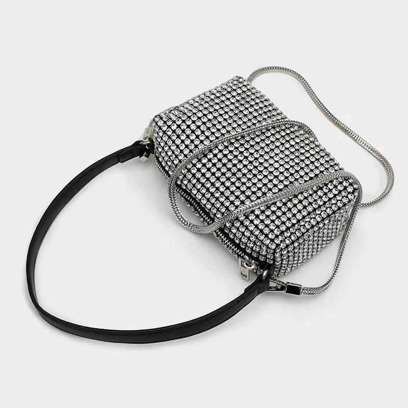Bolsa Feminina Compacta Cravejada - Luxury - LuxoCouer
