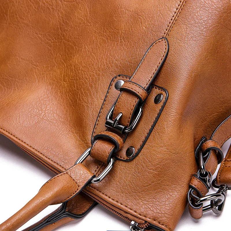Bolsa em Couro Legítimo - Adrena