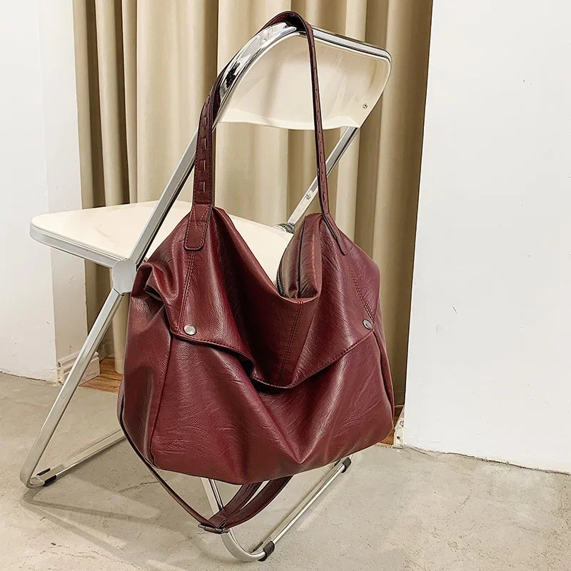 Bolsa em Couro Legítimo - Lua