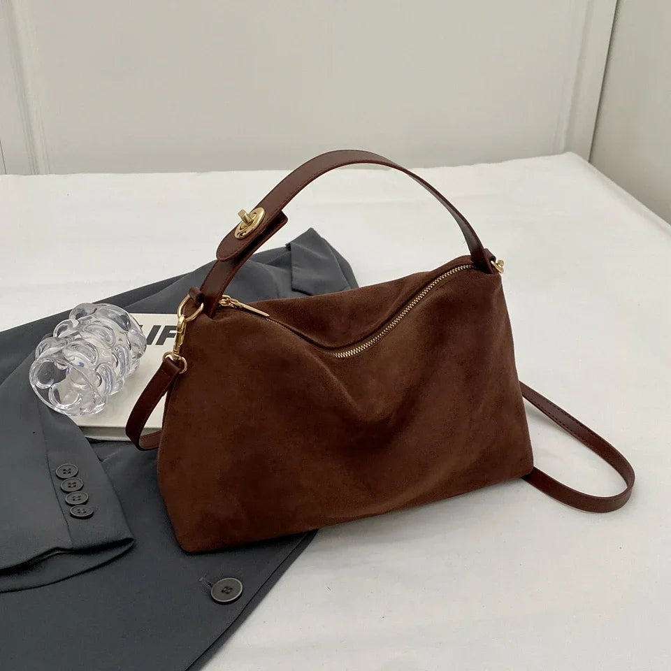 Bolsa em Camurça - Yara