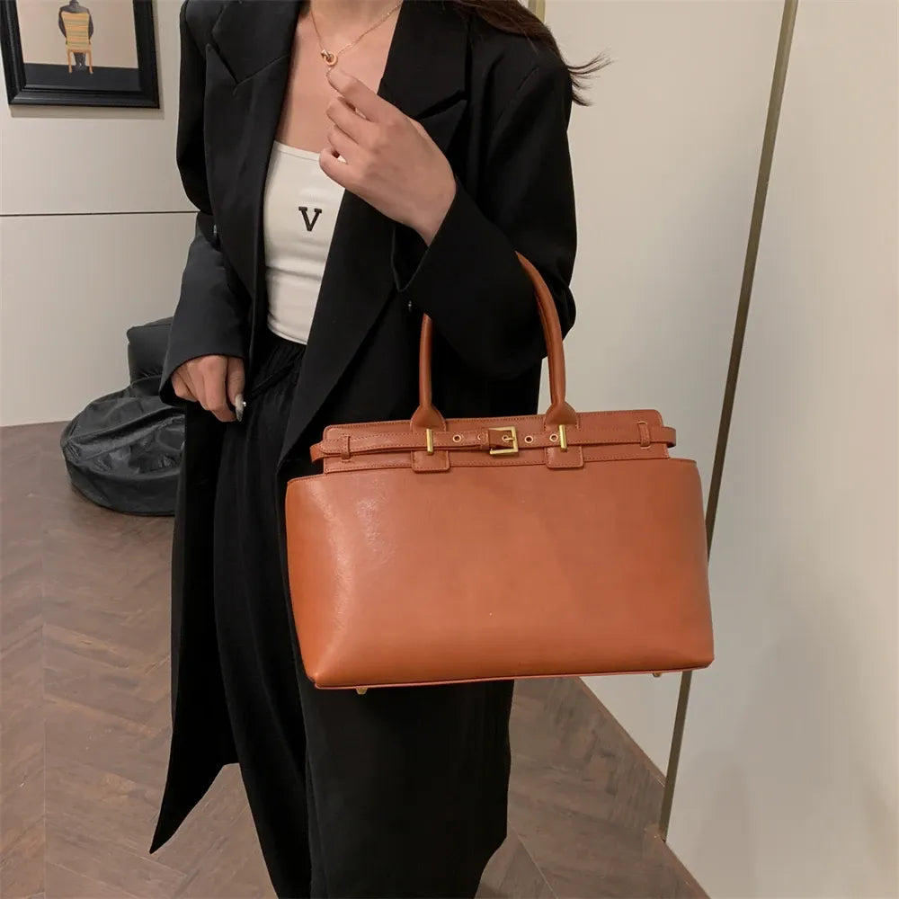 Bolsa em Couro Legítimo - Faye