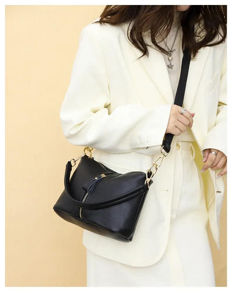 Bolsa em Couro Legítimo - Tatiana