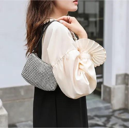 Bolsa Feminina Compacta Cravejada - Luxury - LuxoCouer