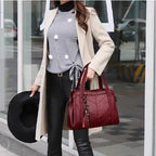 Bolsa Feminina em Couro Legítimo - Gina - LuxoCouer