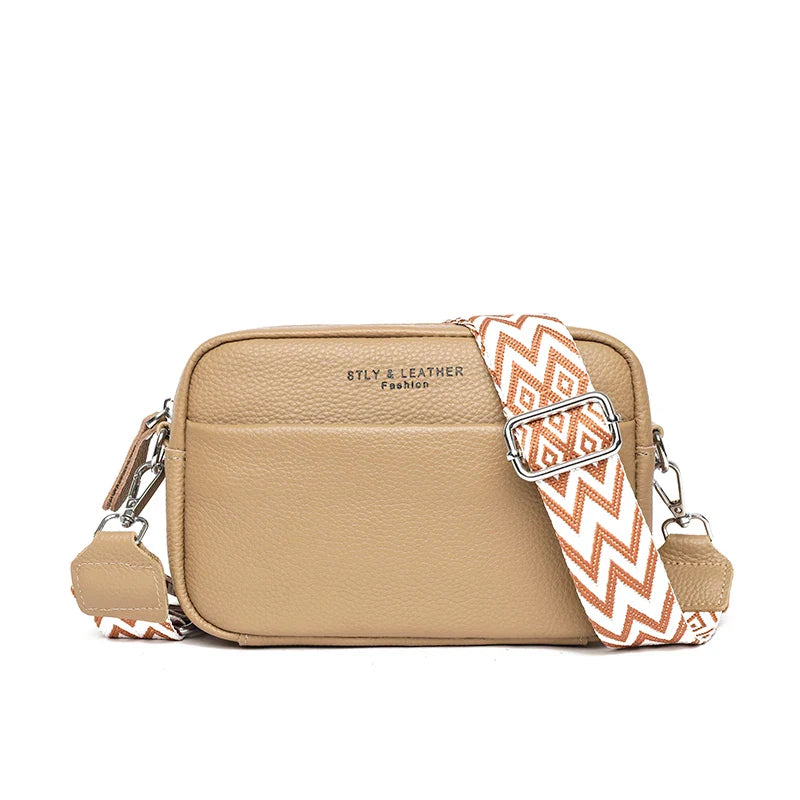 Bolsa Feminina Pequena em Couro Elina