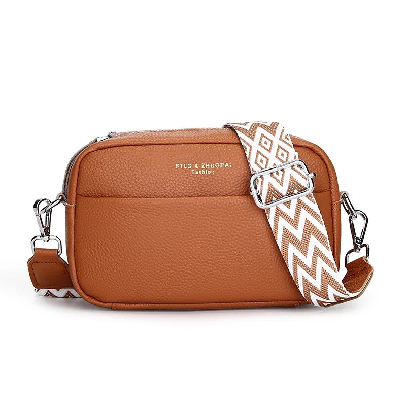 Bolsa Feminina Pequena em Couro Elina
