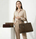 Conjunto em Couro Legítimo Bolsa + 2 Carteira - Zayna