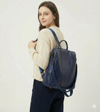 Mochila Feminina Anti Furto em Couro Legítimo - Ju