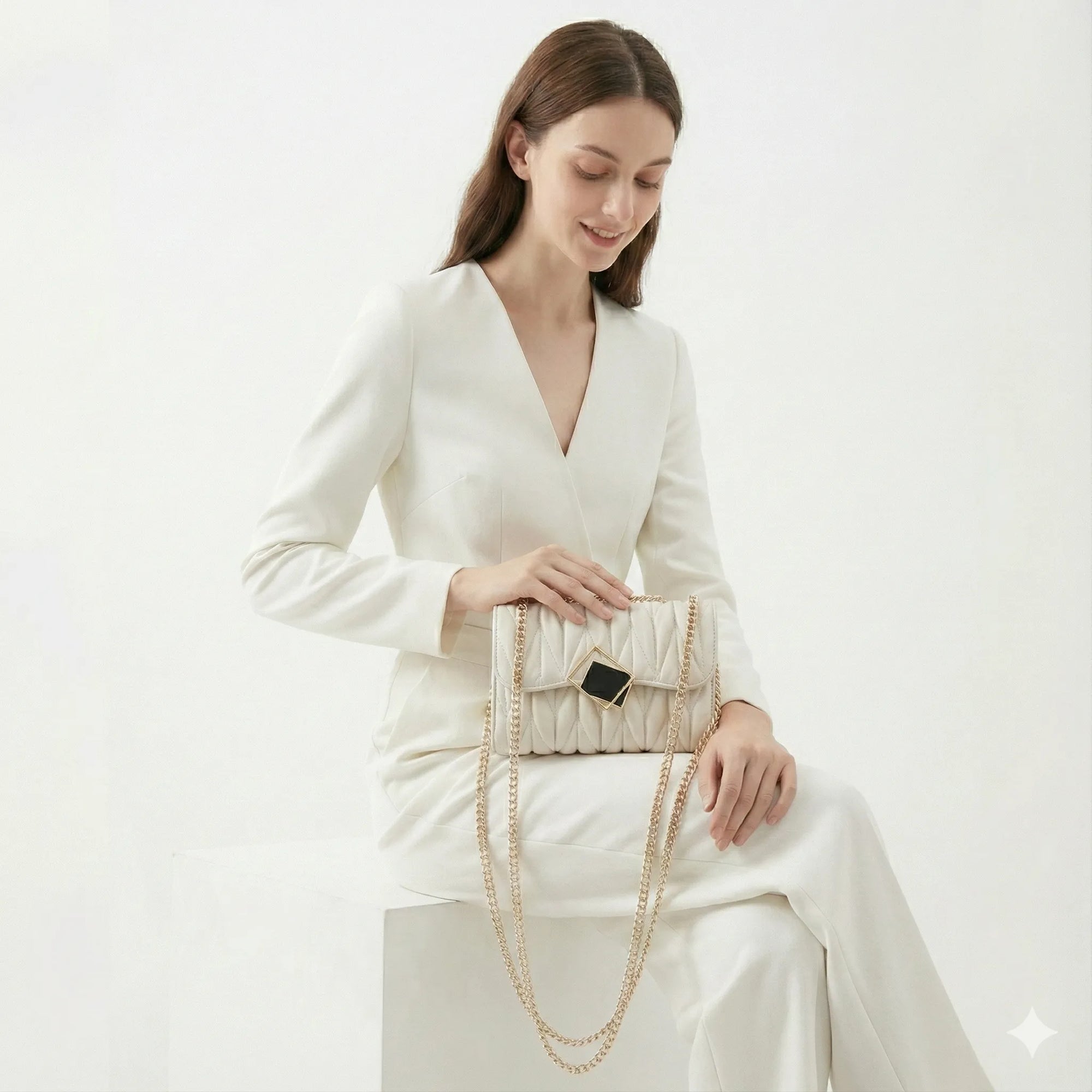 Bolsa Compacta em Couro - Vienza