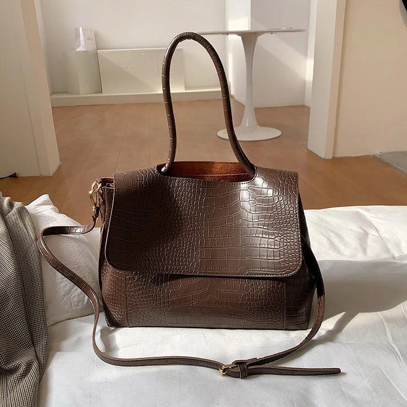 Bolsa em Couro Legítimo - Clove