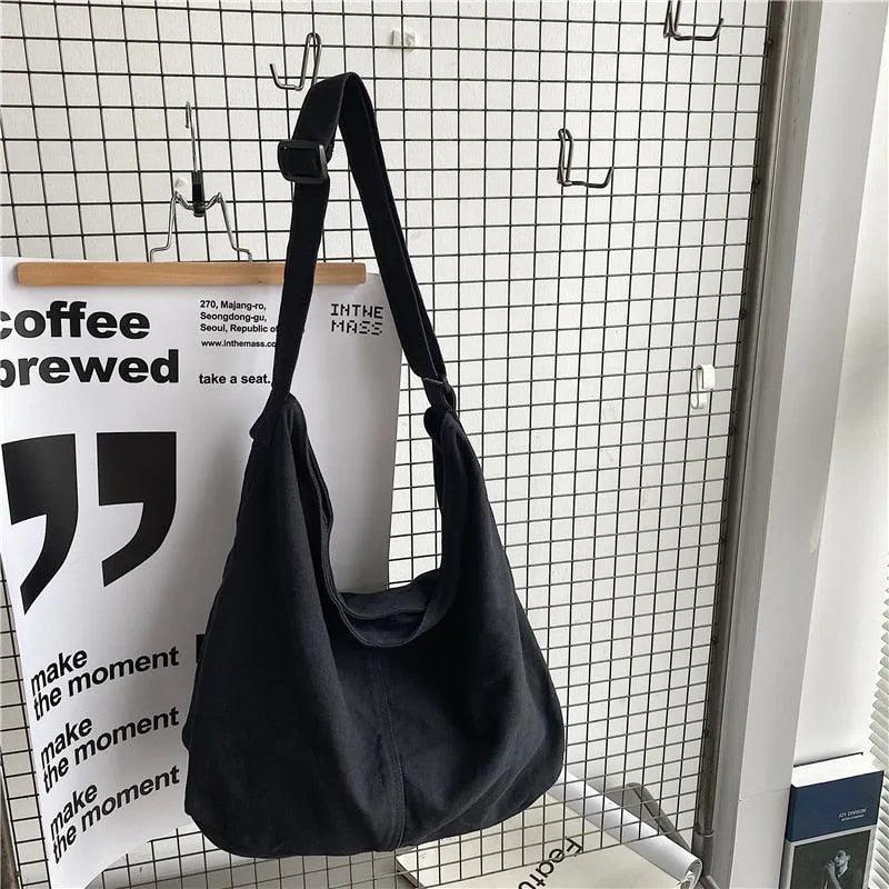 Bolsa Feminina Tipo Carteiro Urban - LuxoCouer