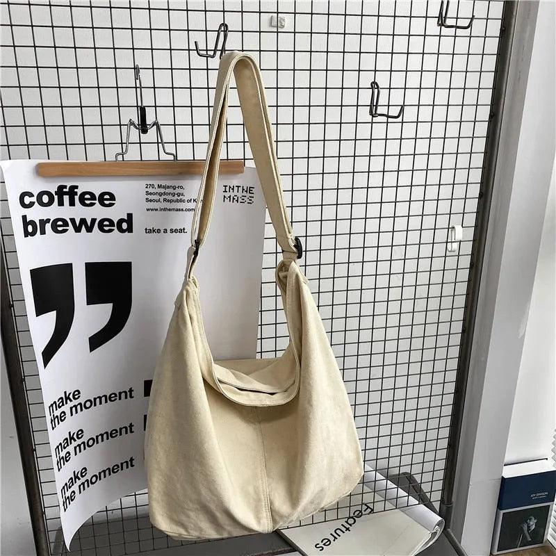 Bolsa Feminina Tipo Carteiro Urban - LuxoCouer