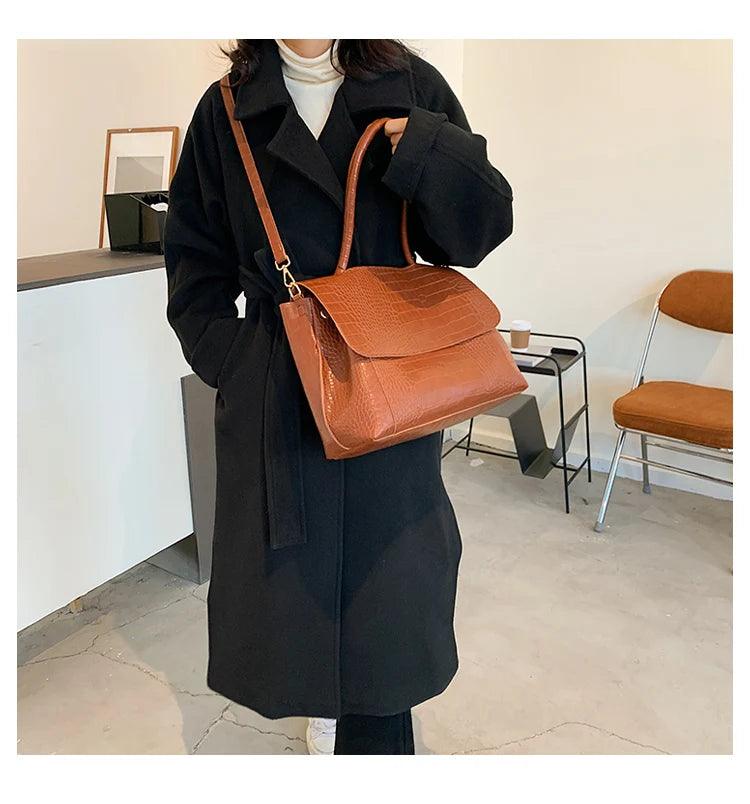 Bolsa em Couro Legítimo - Clove