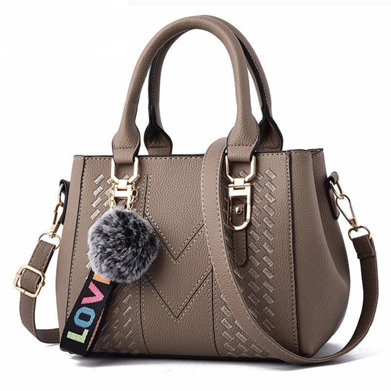 Bolsa em Couro Legítimo- Quitine