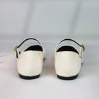 Sapatilha com Fivela Naia