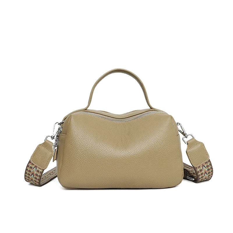 Bolsa Feminina em Couro - Mirabel