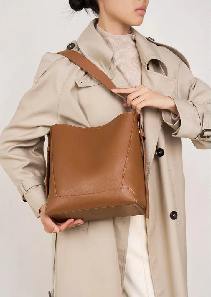 Bolsa Feminina em Couro Legitimo - Penélope