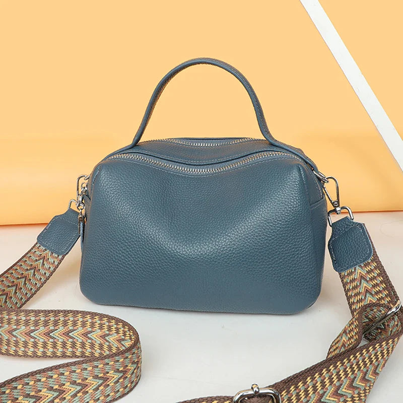 Bolsa Feminina em Couro - Mirabel