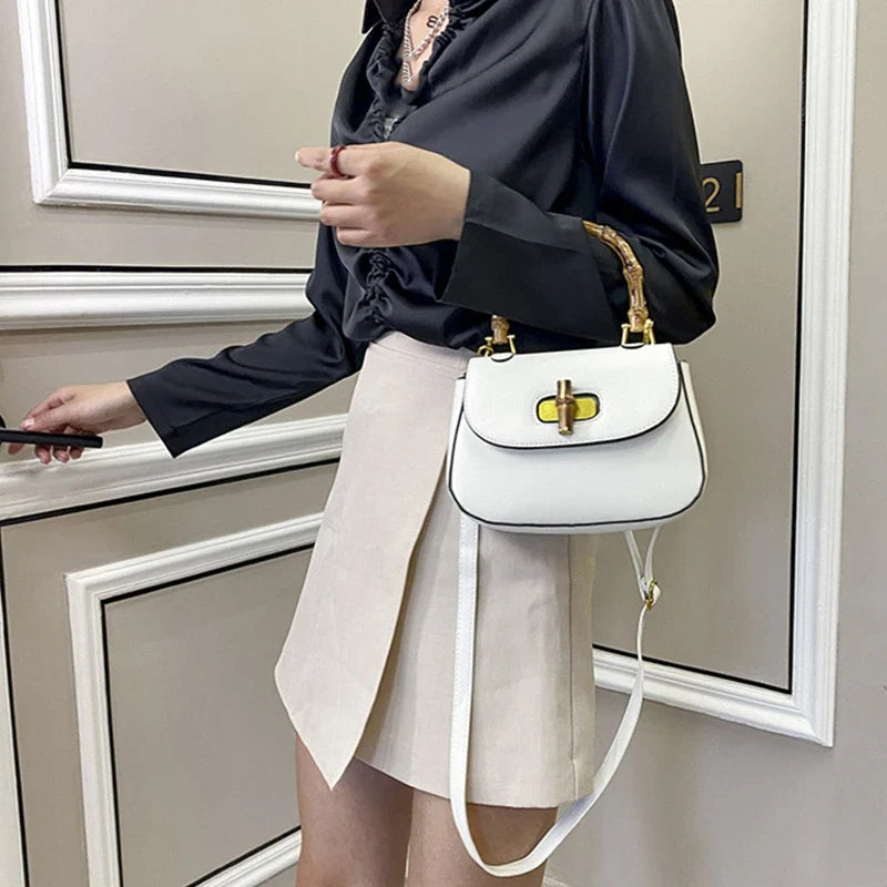 Bolsa Tiracolo Louise Bambu