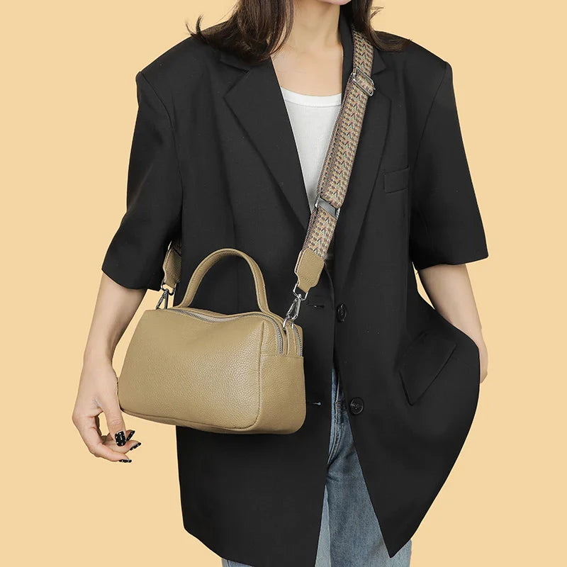 Bolsa Feminina em Couro - Mirabel