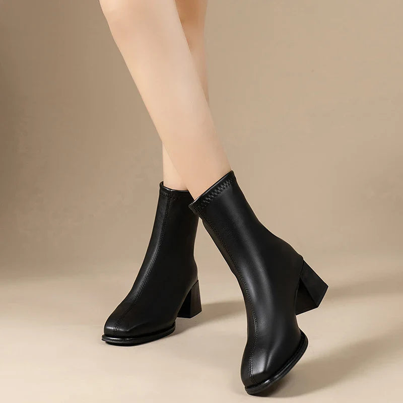 Bota Cano Médio Lissandra
