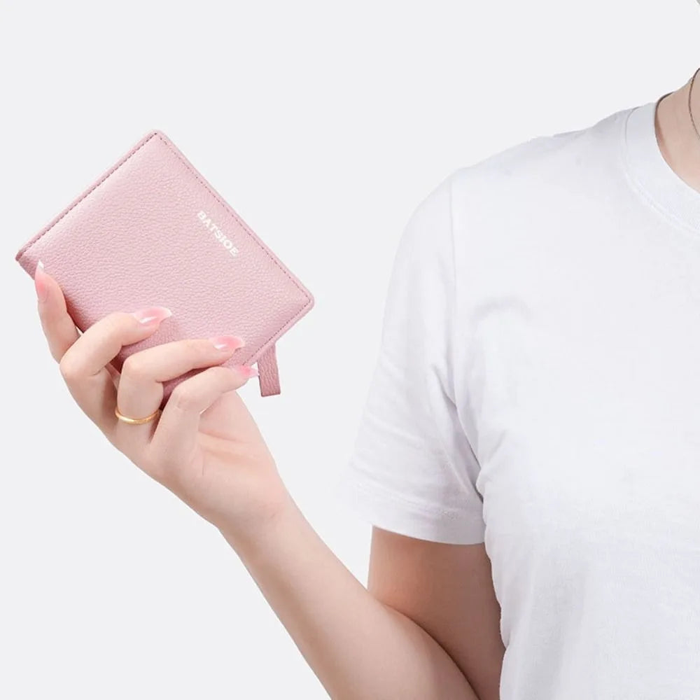 Carteira Feminina em Couro Legítimo - Diorra