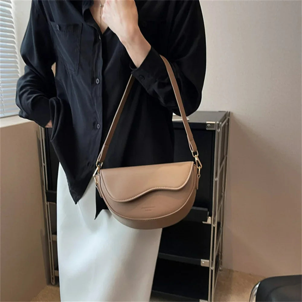 Bolsa em Couro Legítimo - Adele