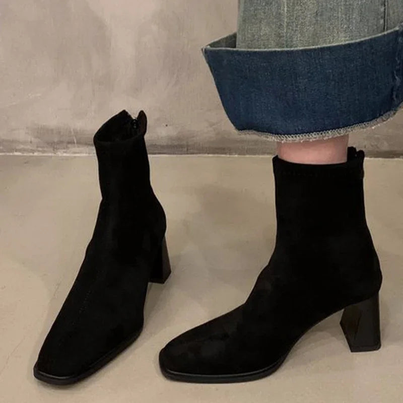 Bota Cano Medio Evelina