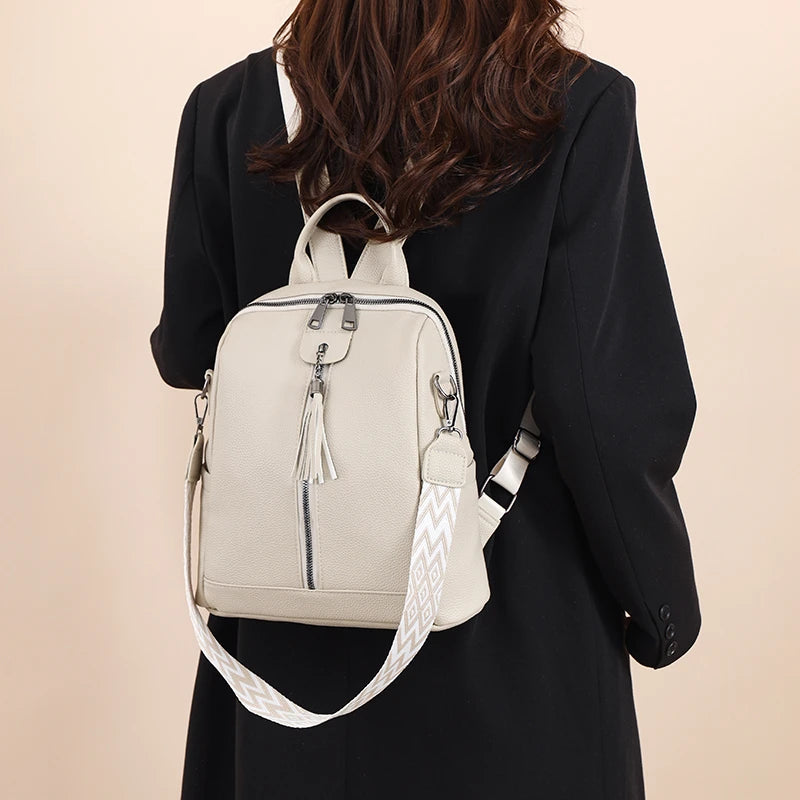 Mochila Feminina em Couro Legítimo - Aeris