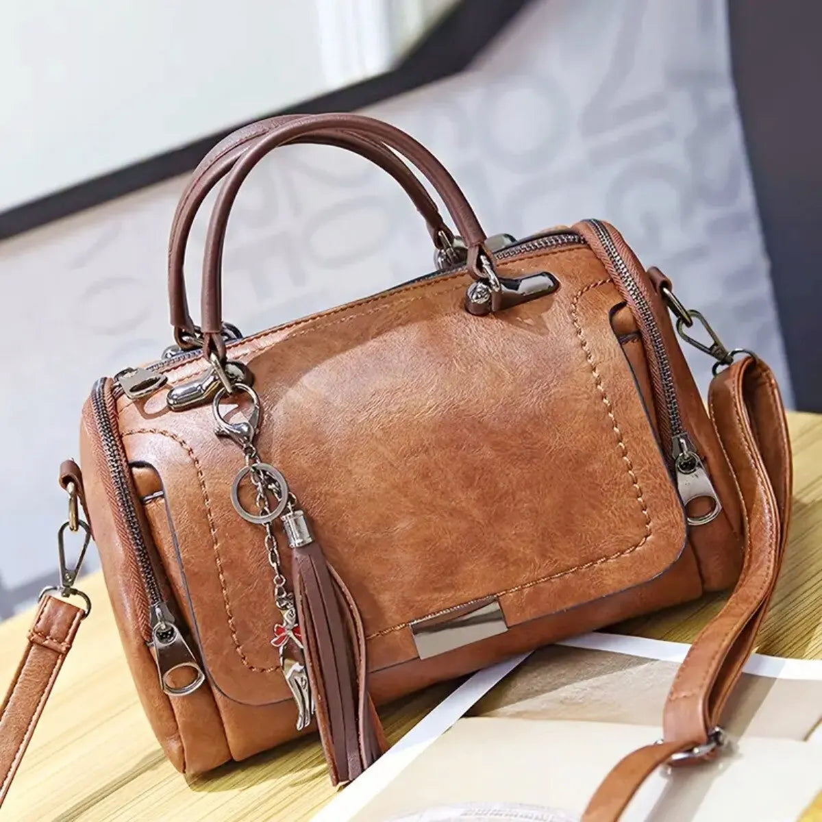 Bolsa de Couro Legítimo - Vaena