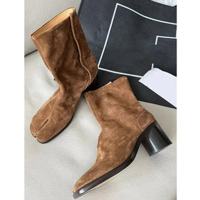 Bota Cano Médio Ambrina