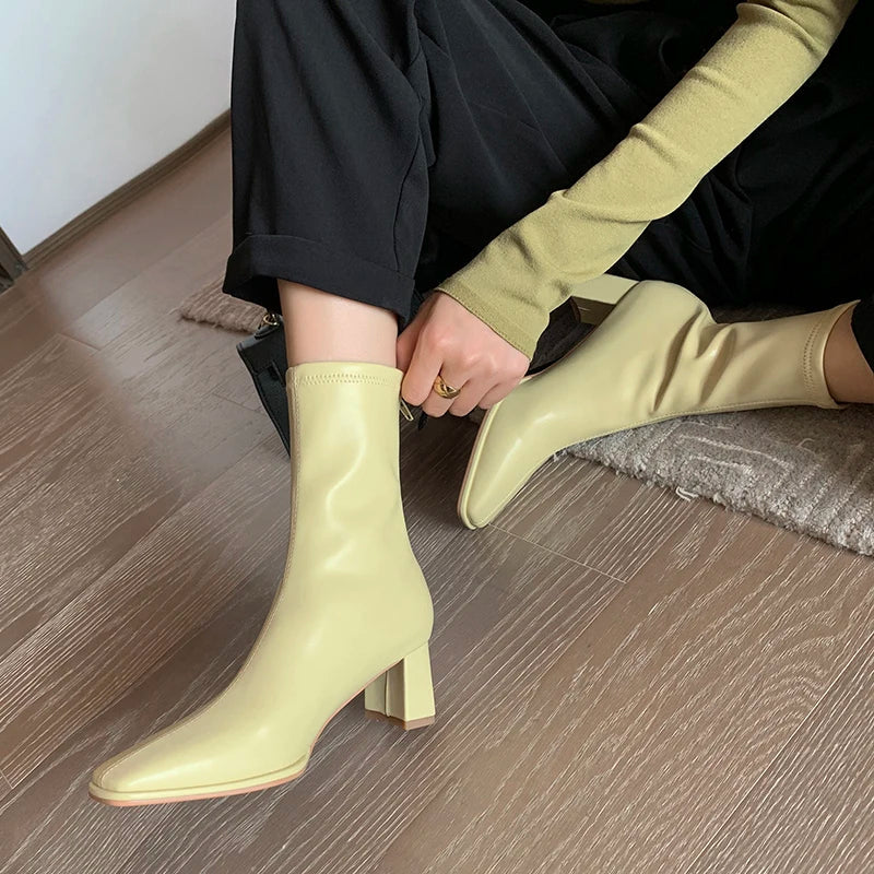 Bota Cano Médio Aurora