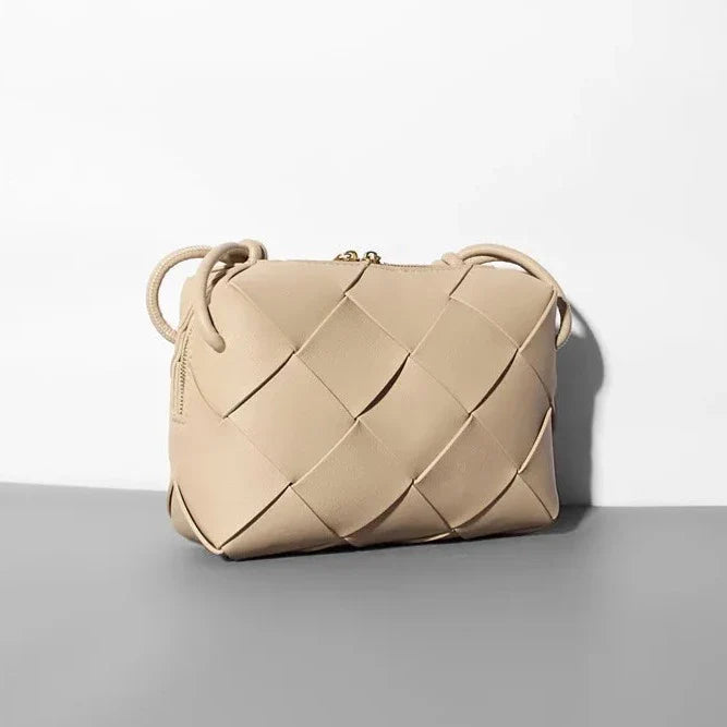 Bolsa Tiracolo Média Couro Legítimo Zélia