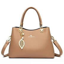 Bolsa Feminina em Couro Legítimo - Luxily - LuxoCouer