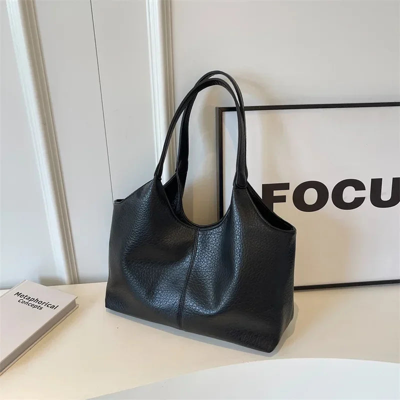 Bolsa em Couro Legítimo - Monica