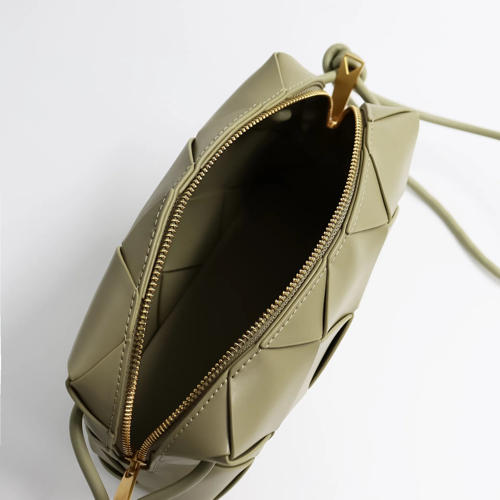 Bolsa Tiracolo Média Couro Legítimo Zélia