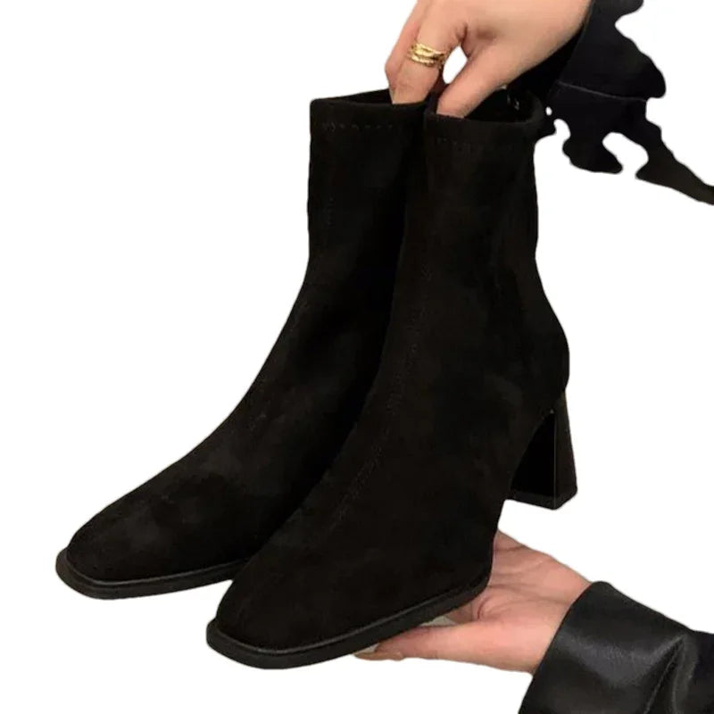 Bota Cano Medio Evelina