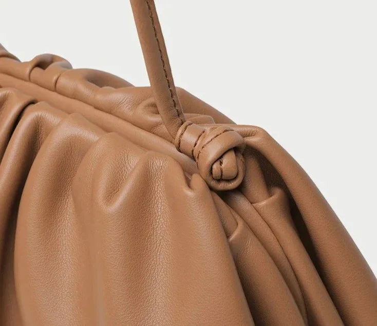 Bolsa Pouch Pequena Valentina